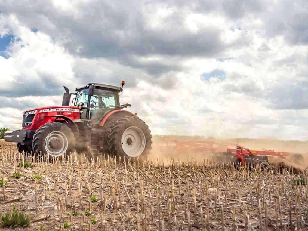 2026 MASSEY FERGUSON 8735S image 2