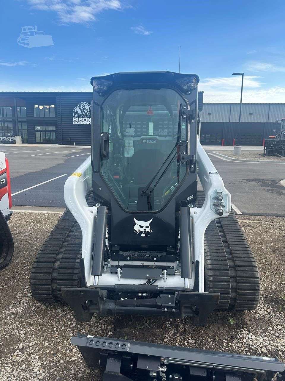 2025 BOBCAT T76 image 7