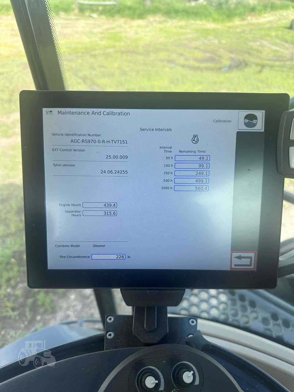 2024 GLEANER S97 image 14