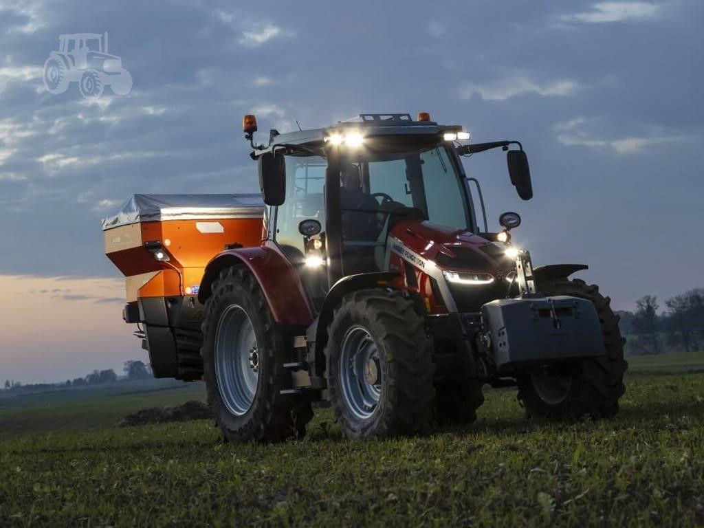 2026 MASSEY FERGUSON 5S.145 image 5