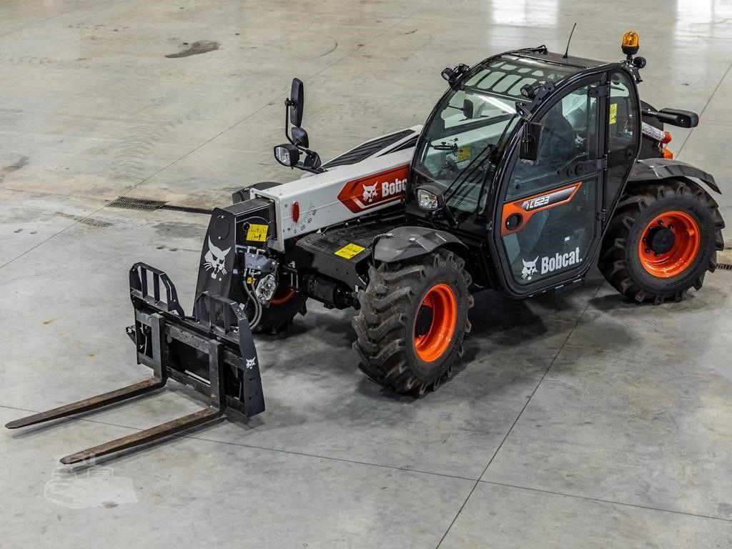 2026 BOBCAT TL623 image 8
