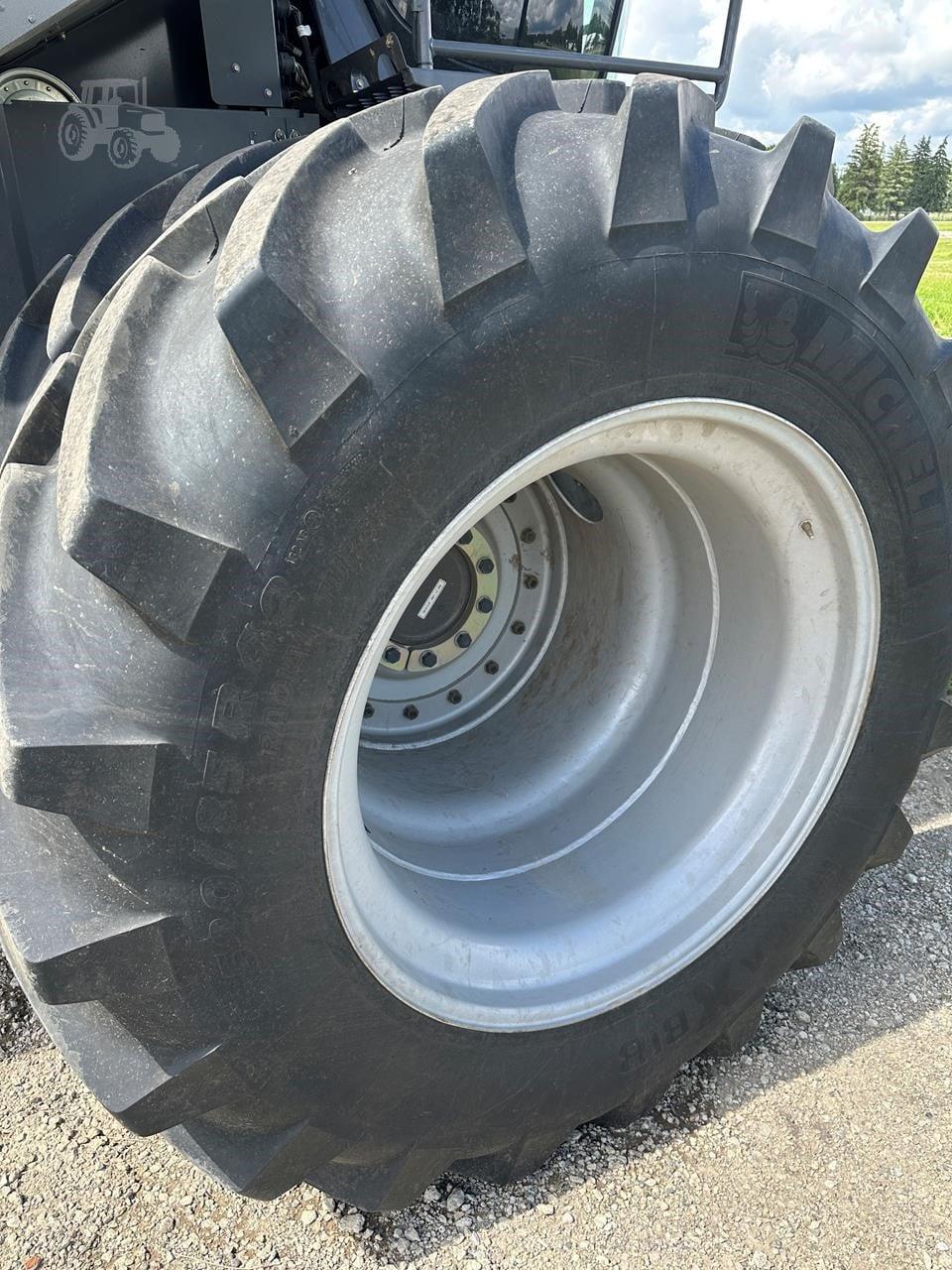 2024 GLEANER S97 image 11