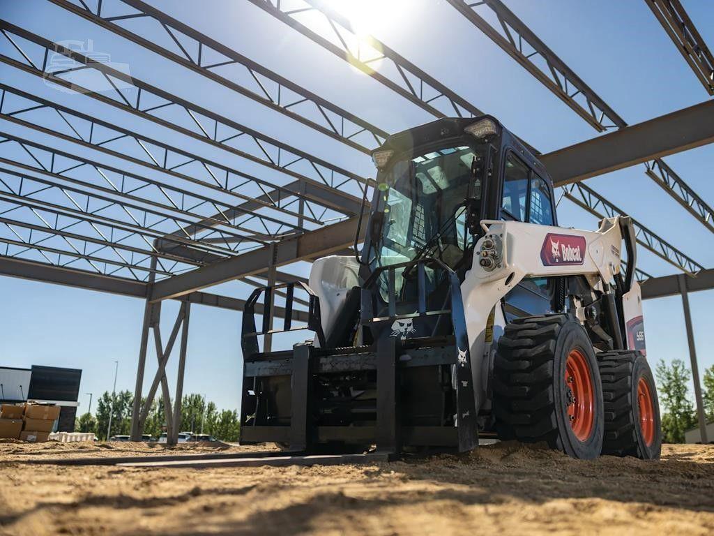 2026 BOBCAT S86 image 3