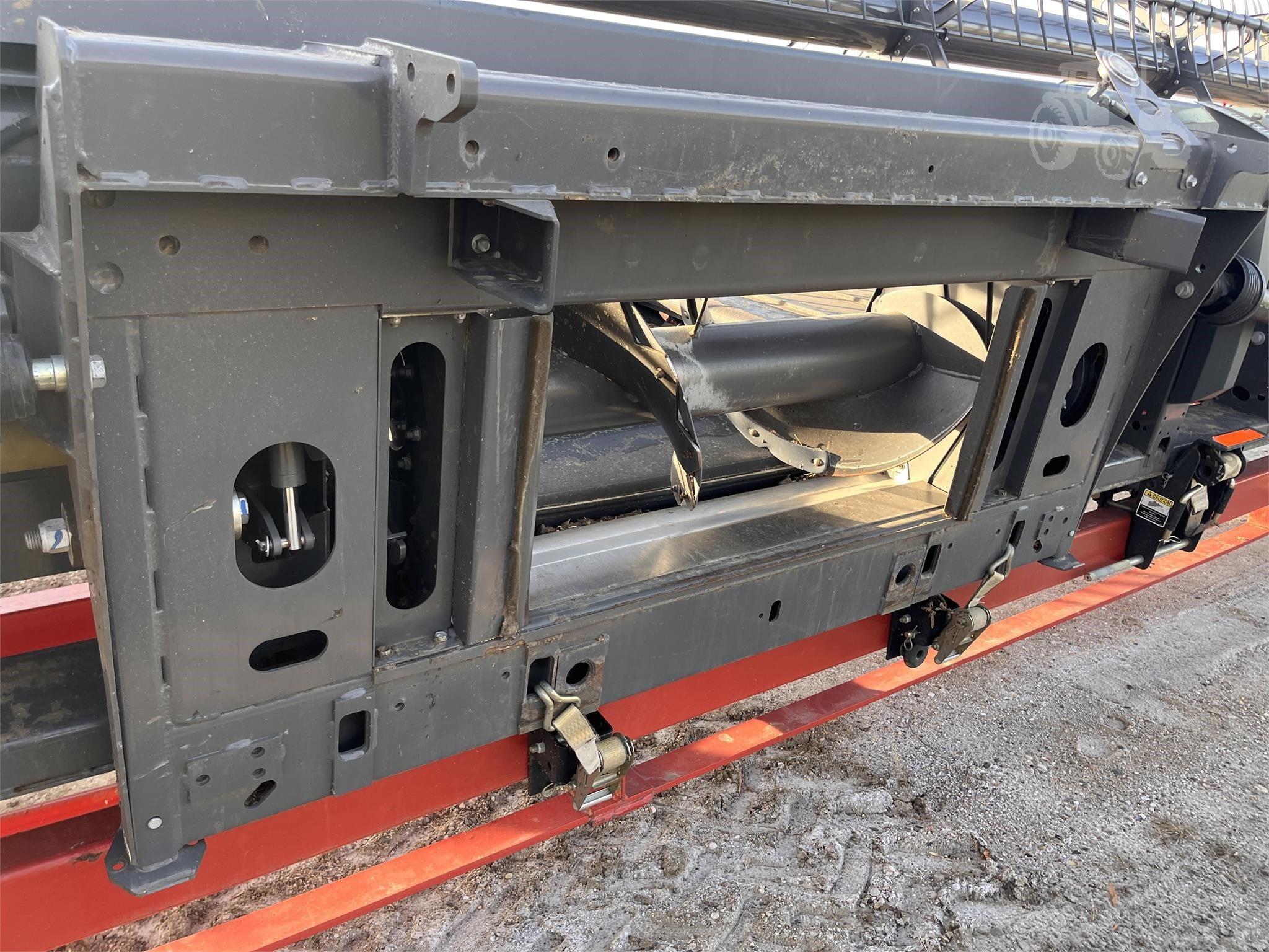 2020 GLEANER 9340 image 14