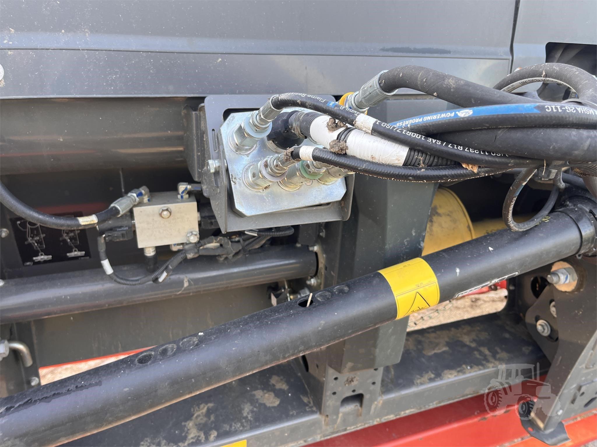 2020 GLEANER 9340 image 12