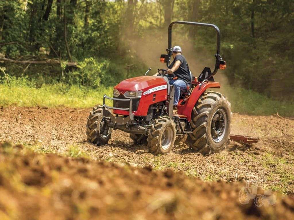 2026 MASSEY FERGUSON 1825E image 3