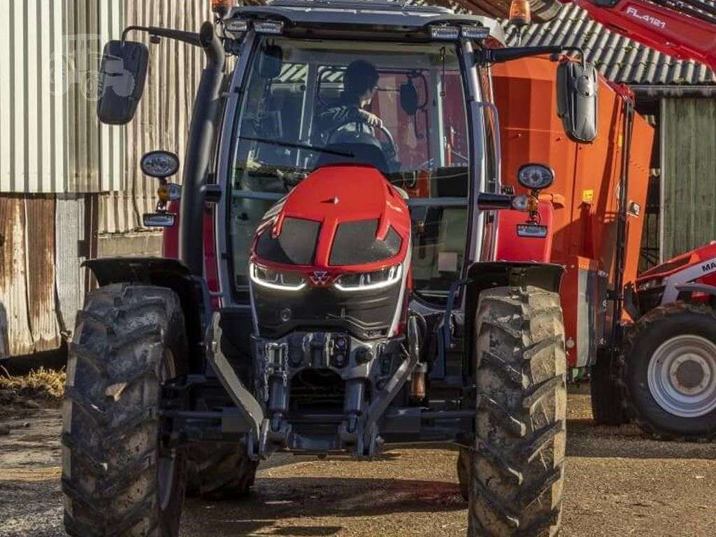 2026 MASSEY FERGUSON 5S.145 image 2