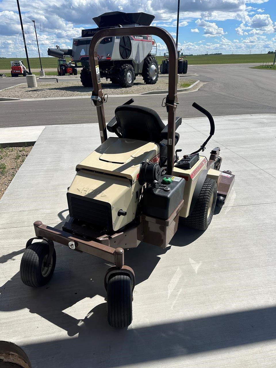 2026 GRASSHOPPER 725DT6 image 3