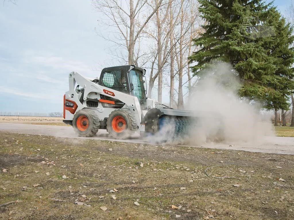 2026 BOBCAT S770 image 6