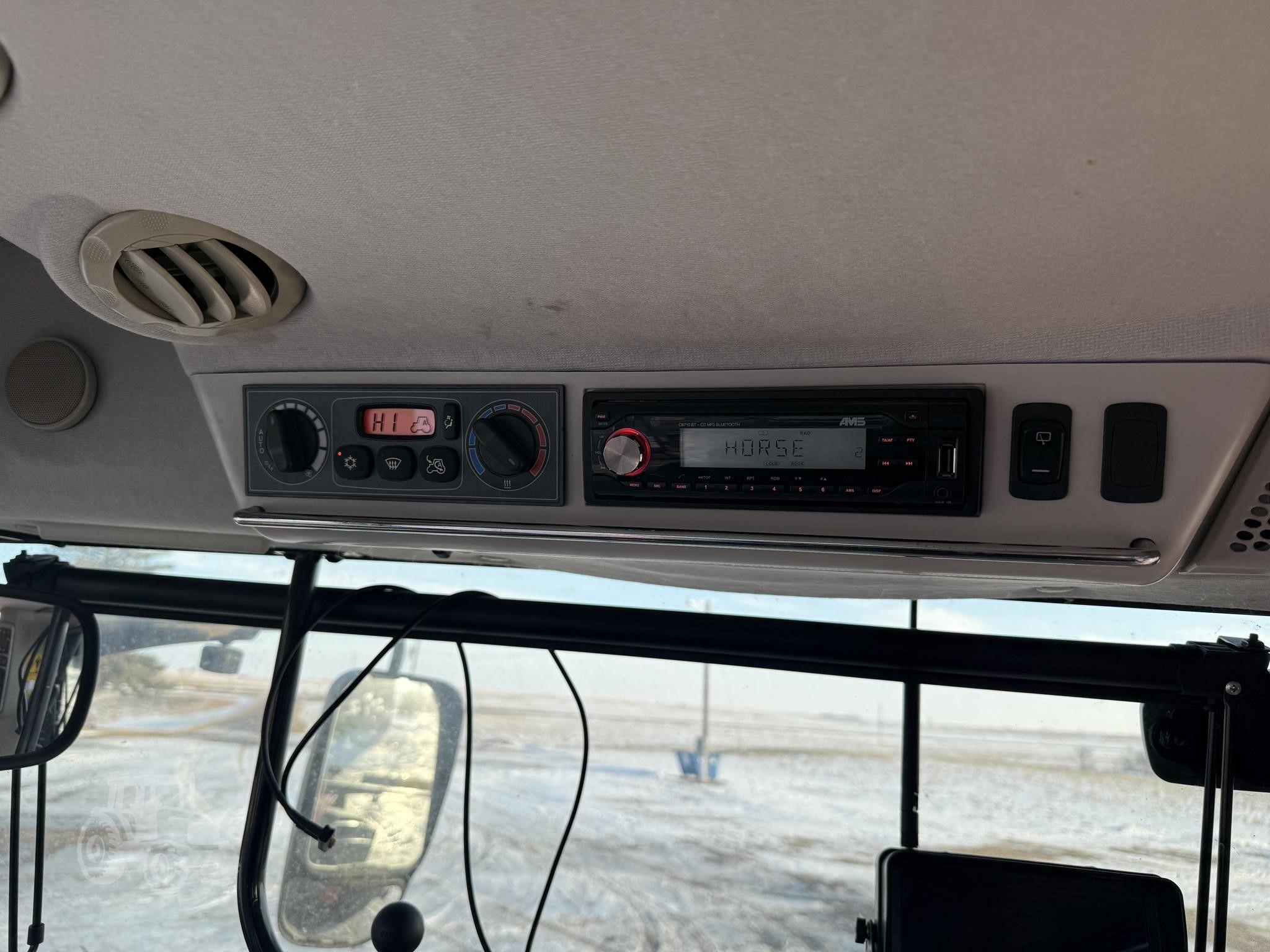 2022 MASSEY FERGUSON 8740S image 21