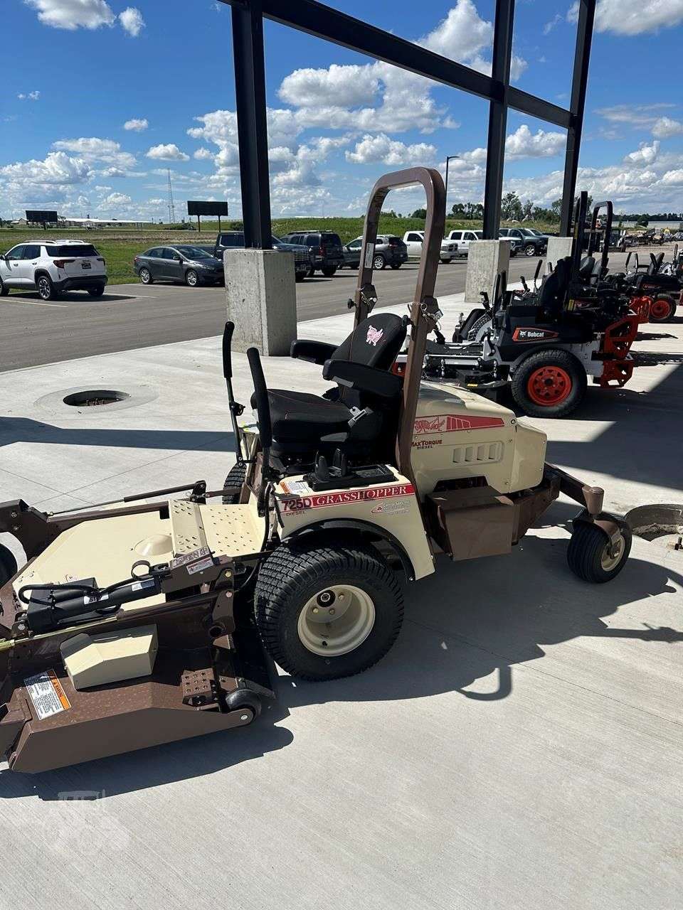 2026 GRASSHOPPER 725DT6 image 5