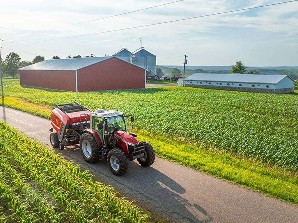 2026 MASSEY FERGUSON 5M.135 image 3