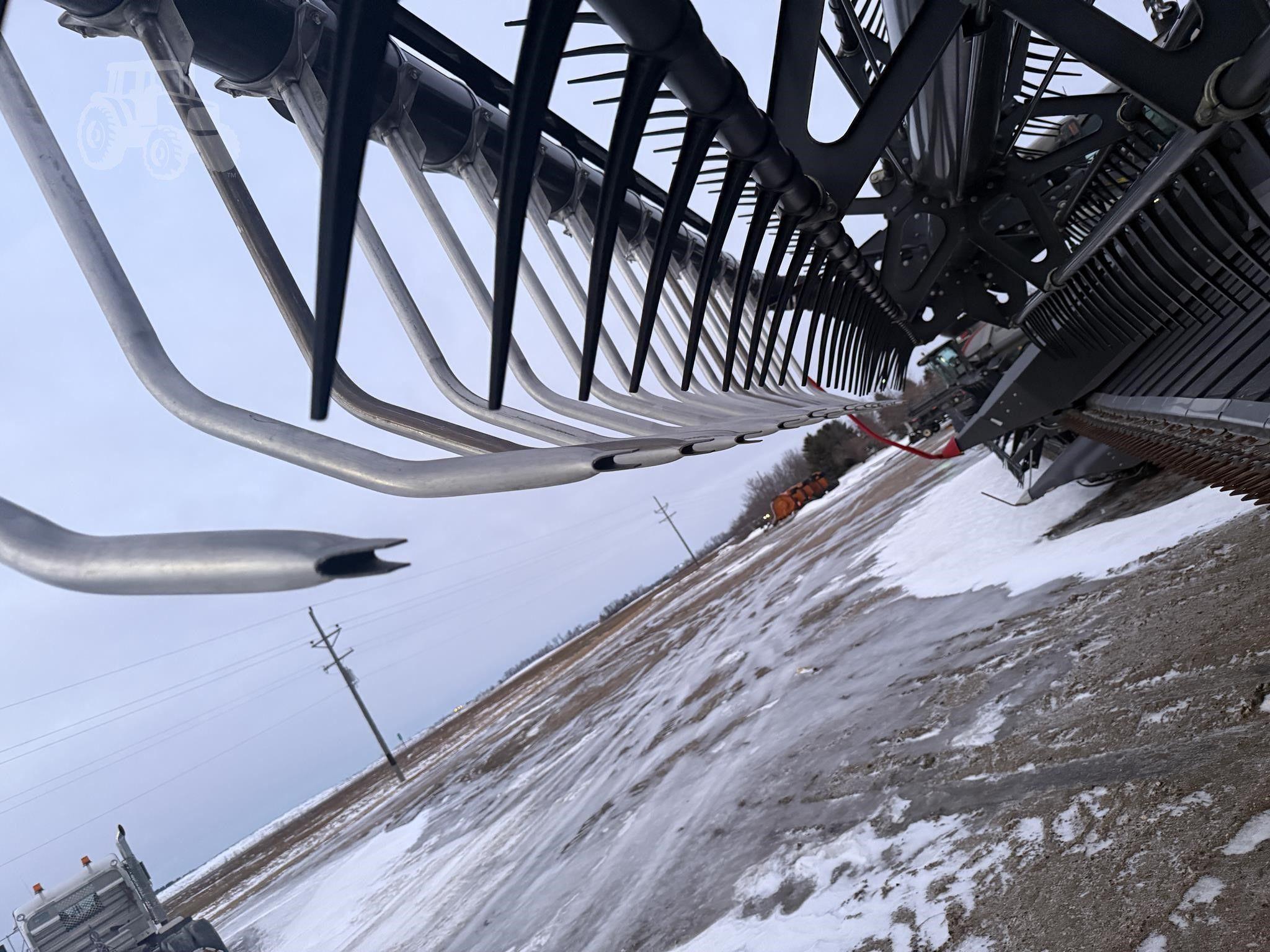 2022 GLEANER 9340 image 8