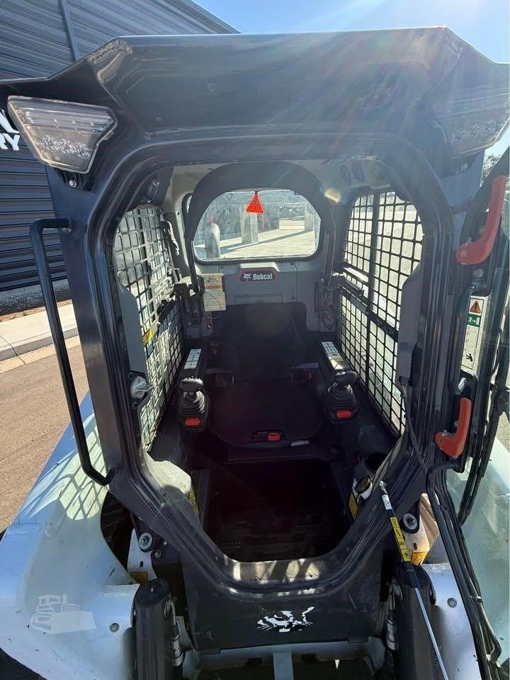 2022 BOBCAT S76 image 8