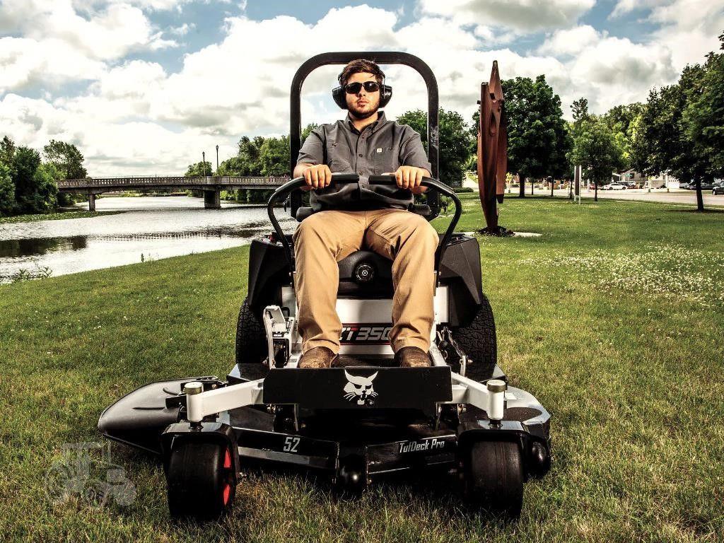 2026 BOBCAT ZT3500 image 2