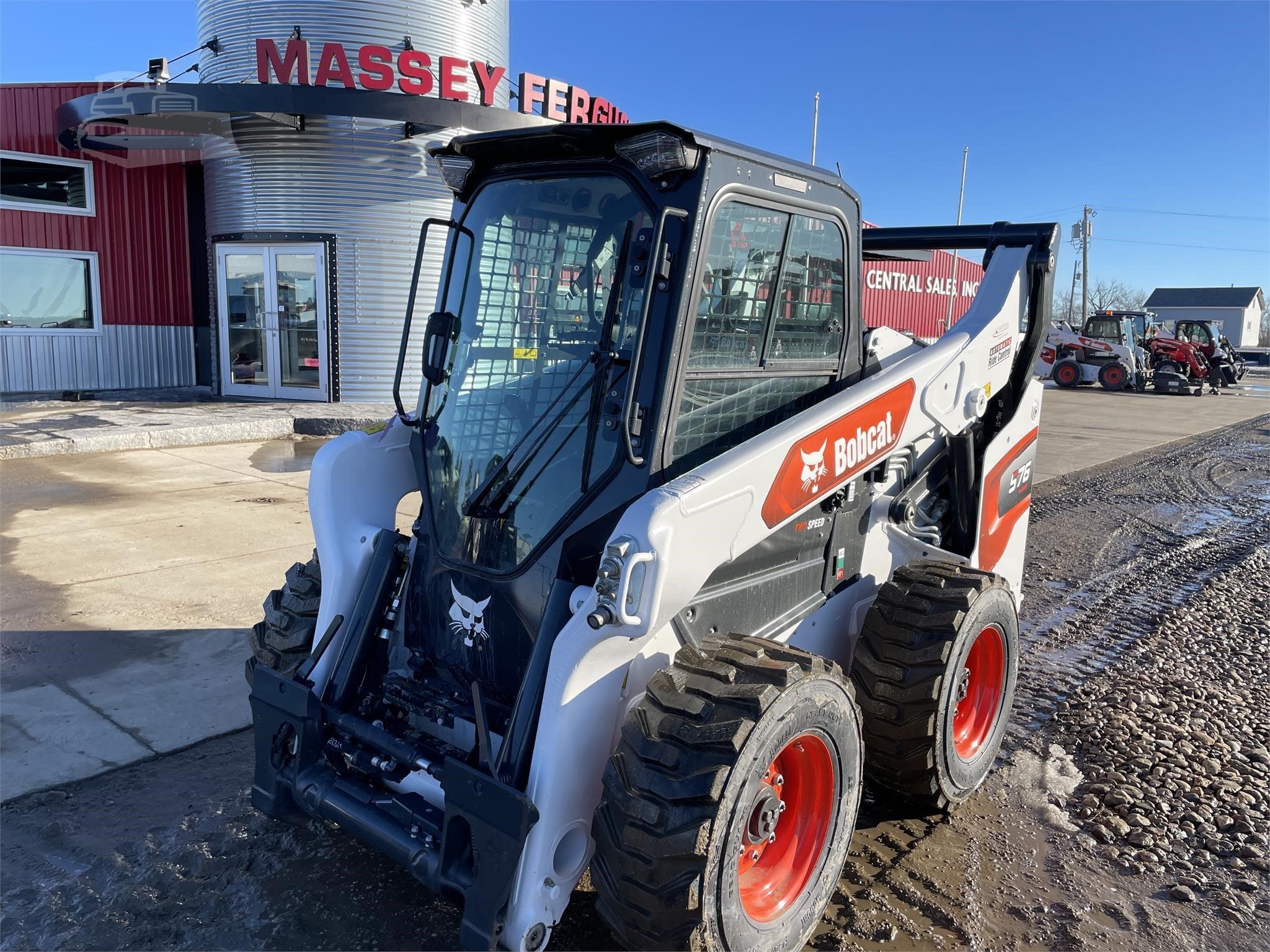2023 BOBCAT S76