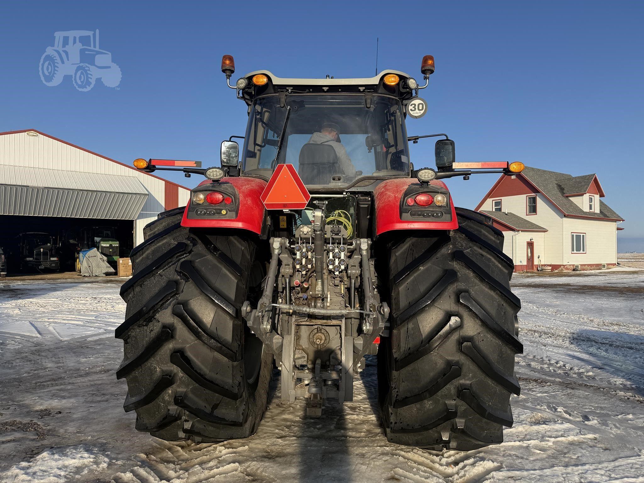 2022 MASSEY FERGUSON 8740S image 11