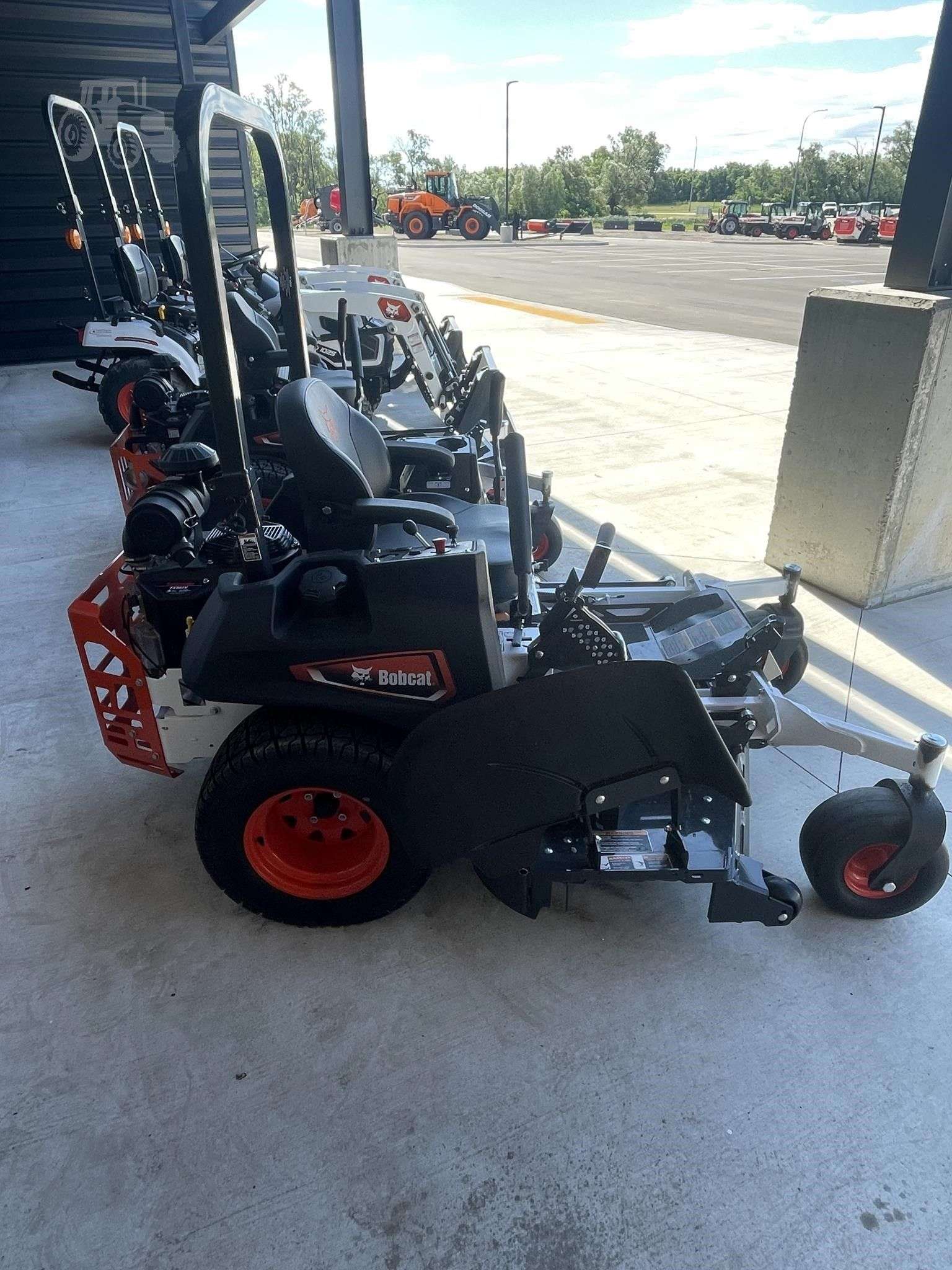 2025 BOBCAT ZT6000 image 4