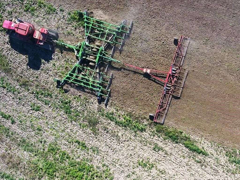 2026 UNVERFERTH ROLLING HARROW 1245D image 2