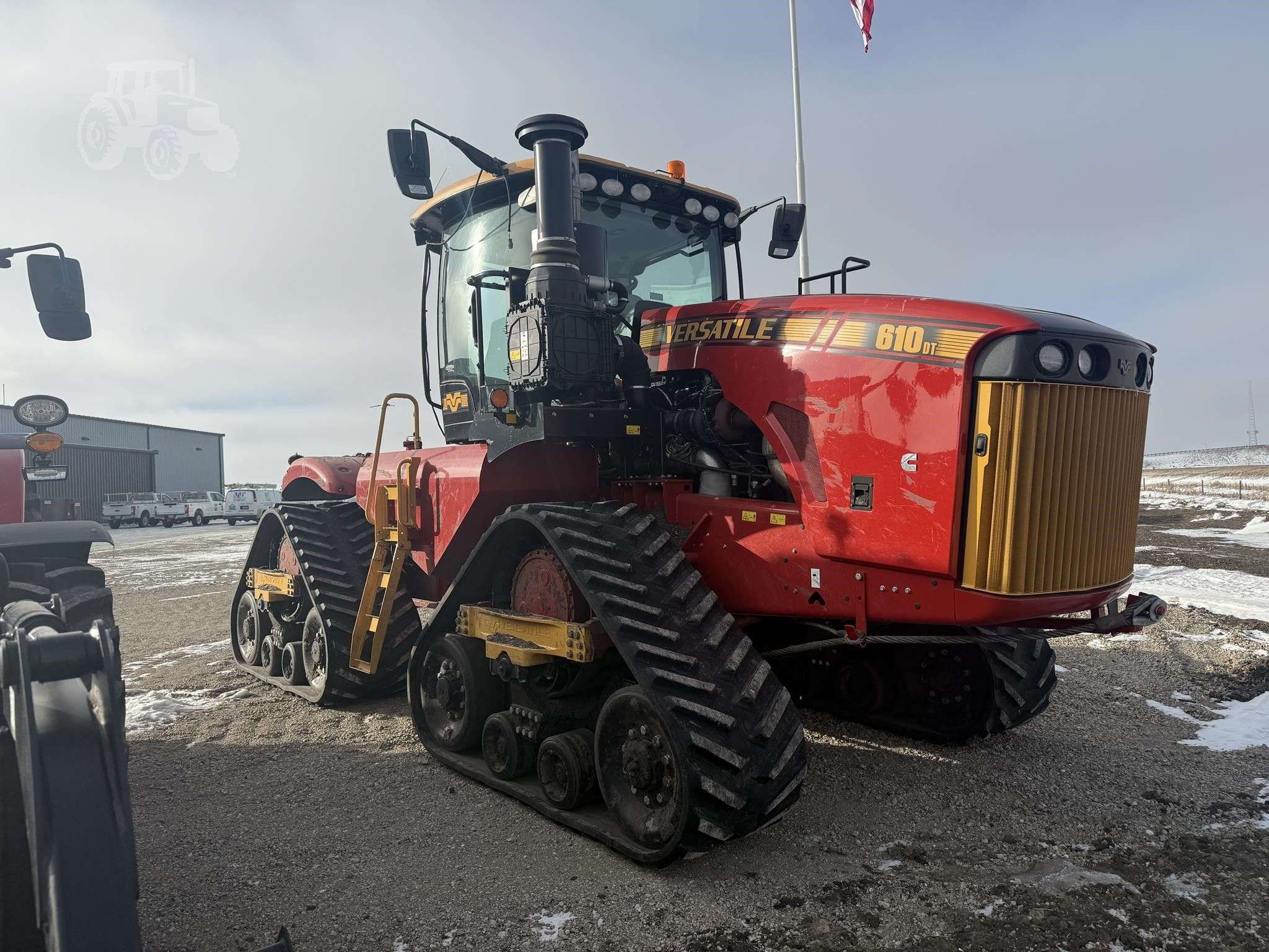 2021 VERSATILE 610DT image 4