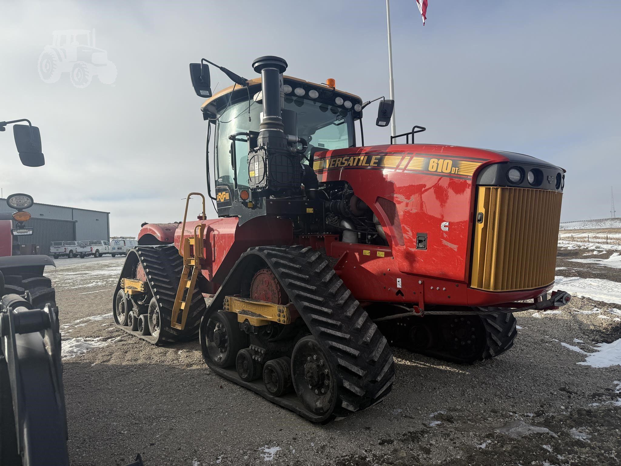 2021 VERSATILE 610DT image 4