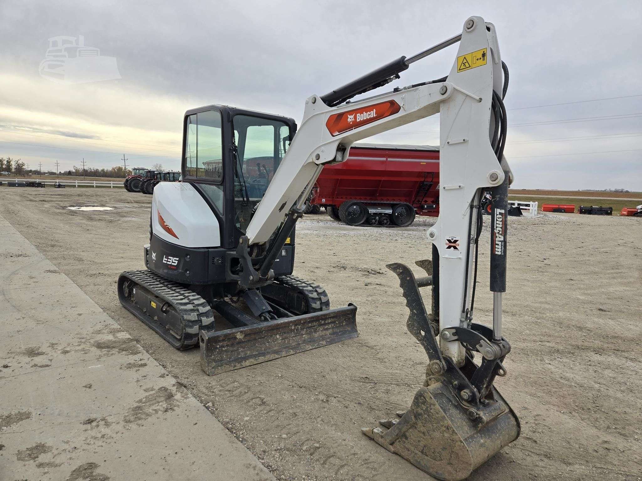 2022 BOBCAT E35R2 image 3