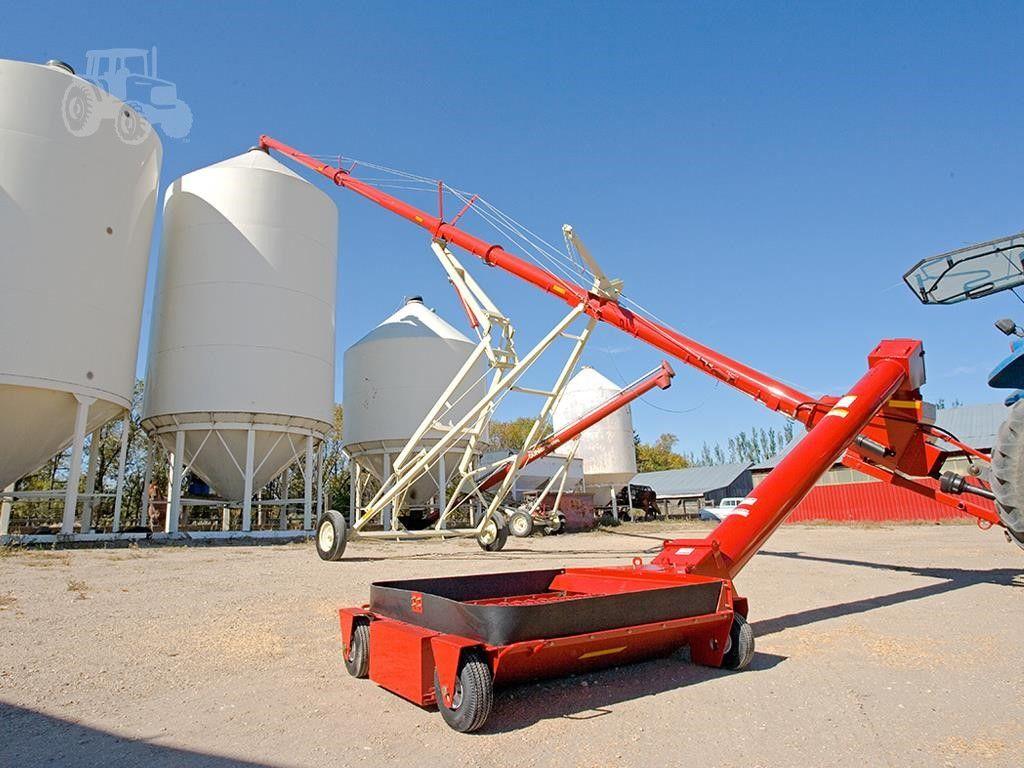 2026 FARM KING 1060