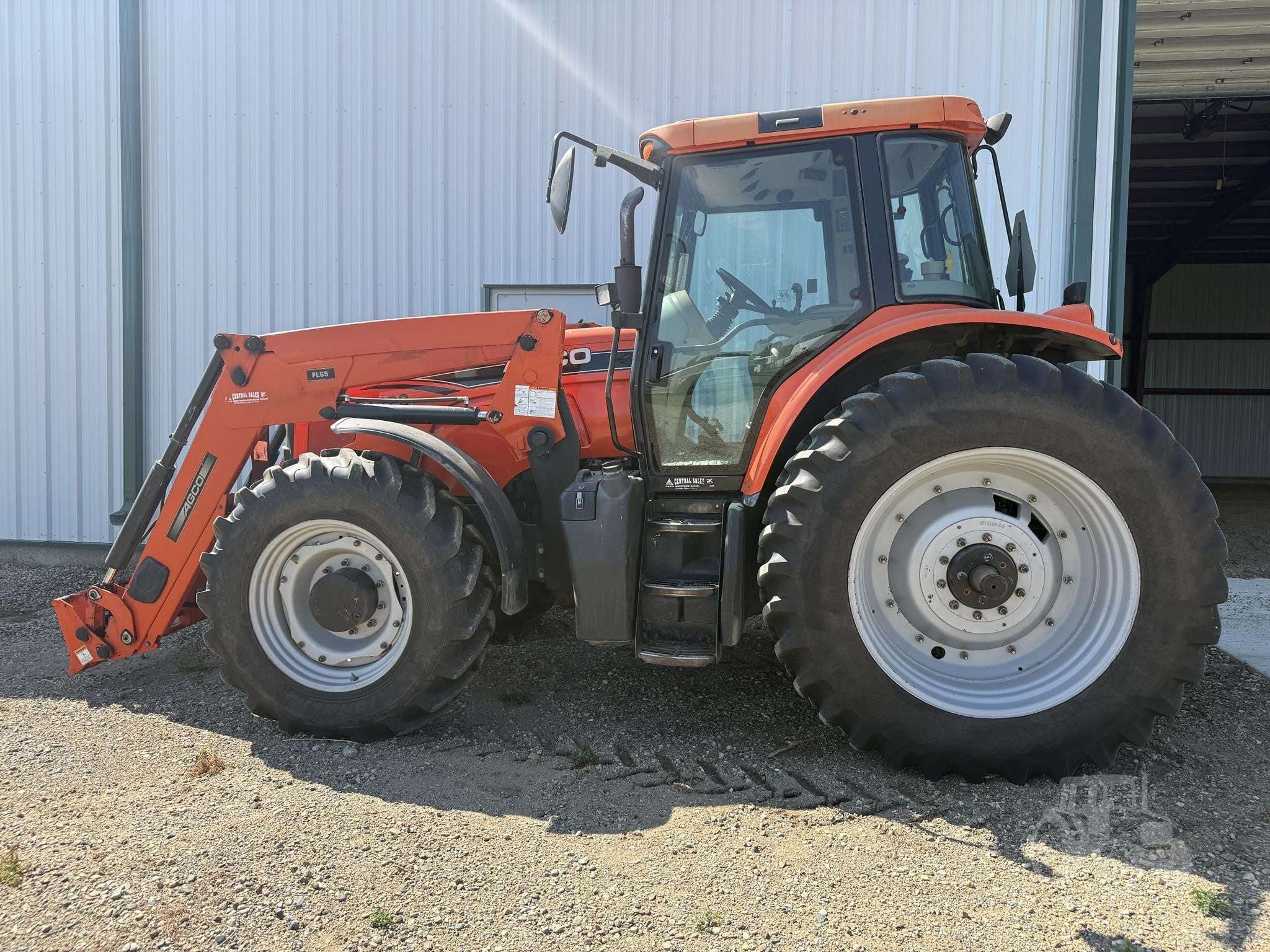 2007 AGCO RT120A image 9