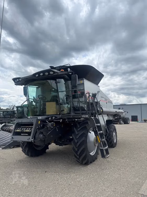 T Series Combine