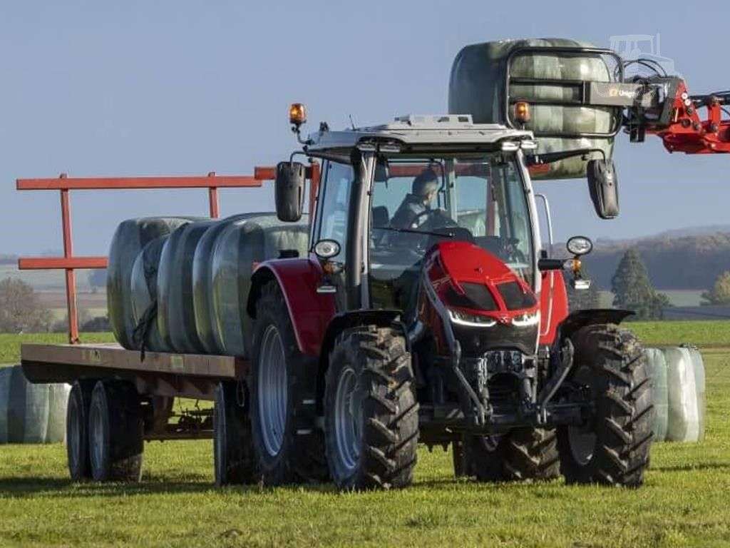 2026 MASSEY FERGUSON 5S.145 image 4
