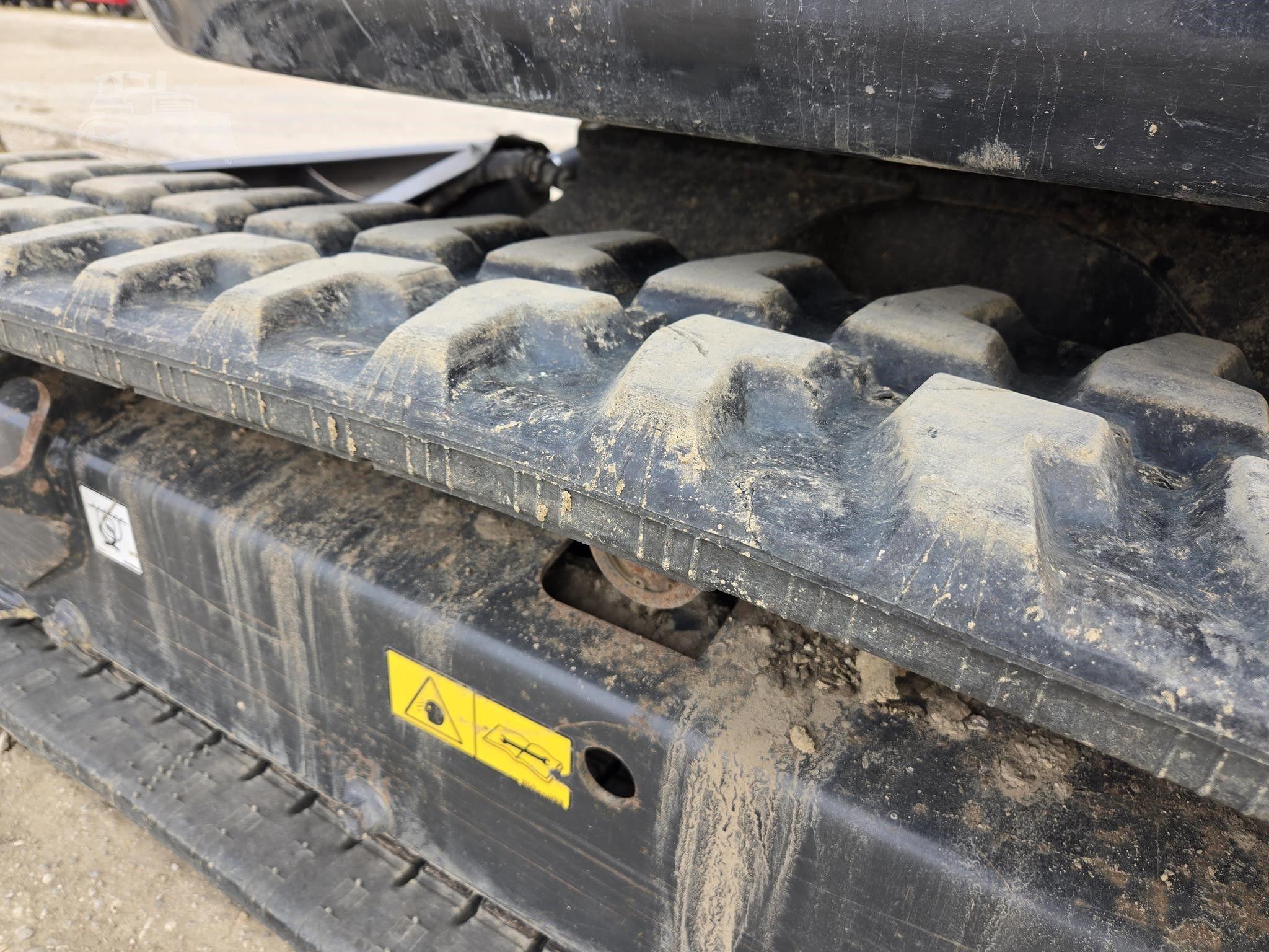 2022 BOBCAT E35R2 image 6