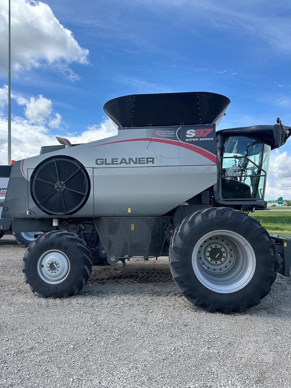 2024 GLEANER S97 image 6