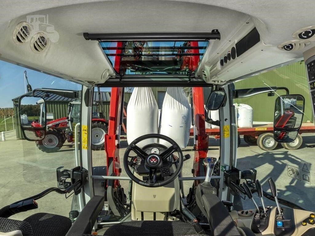 2026 MASSEY FERGUSON 5S.145 image 6