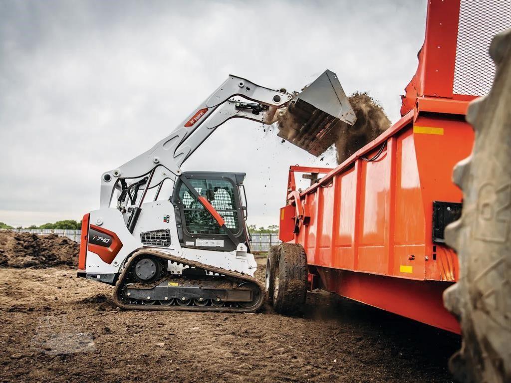 2026 BOBCAT T740 image 3