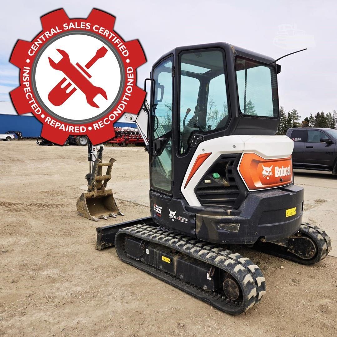 2022 BOBCAT E35R2