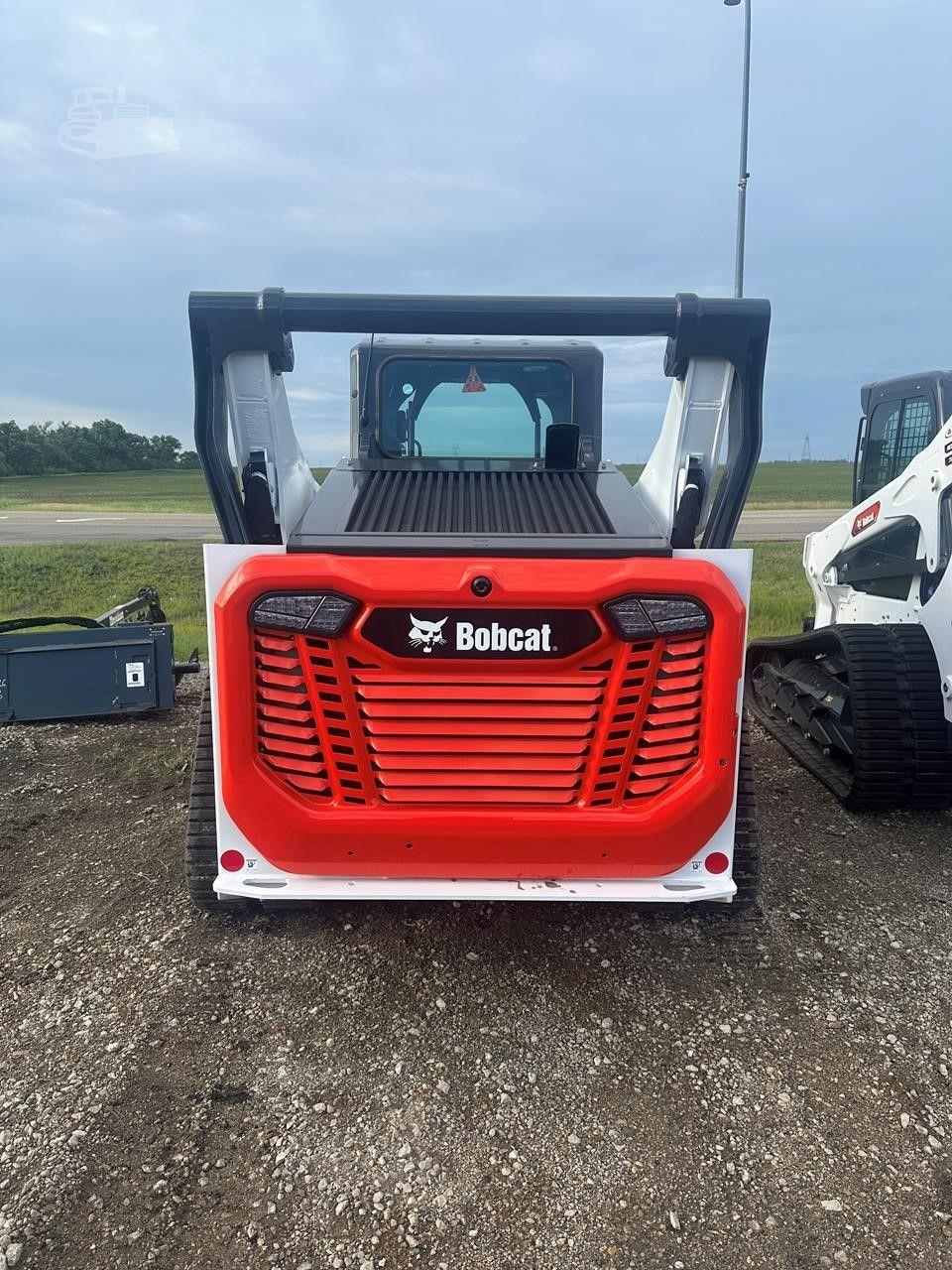 2025 BOBCAT T76 image 4