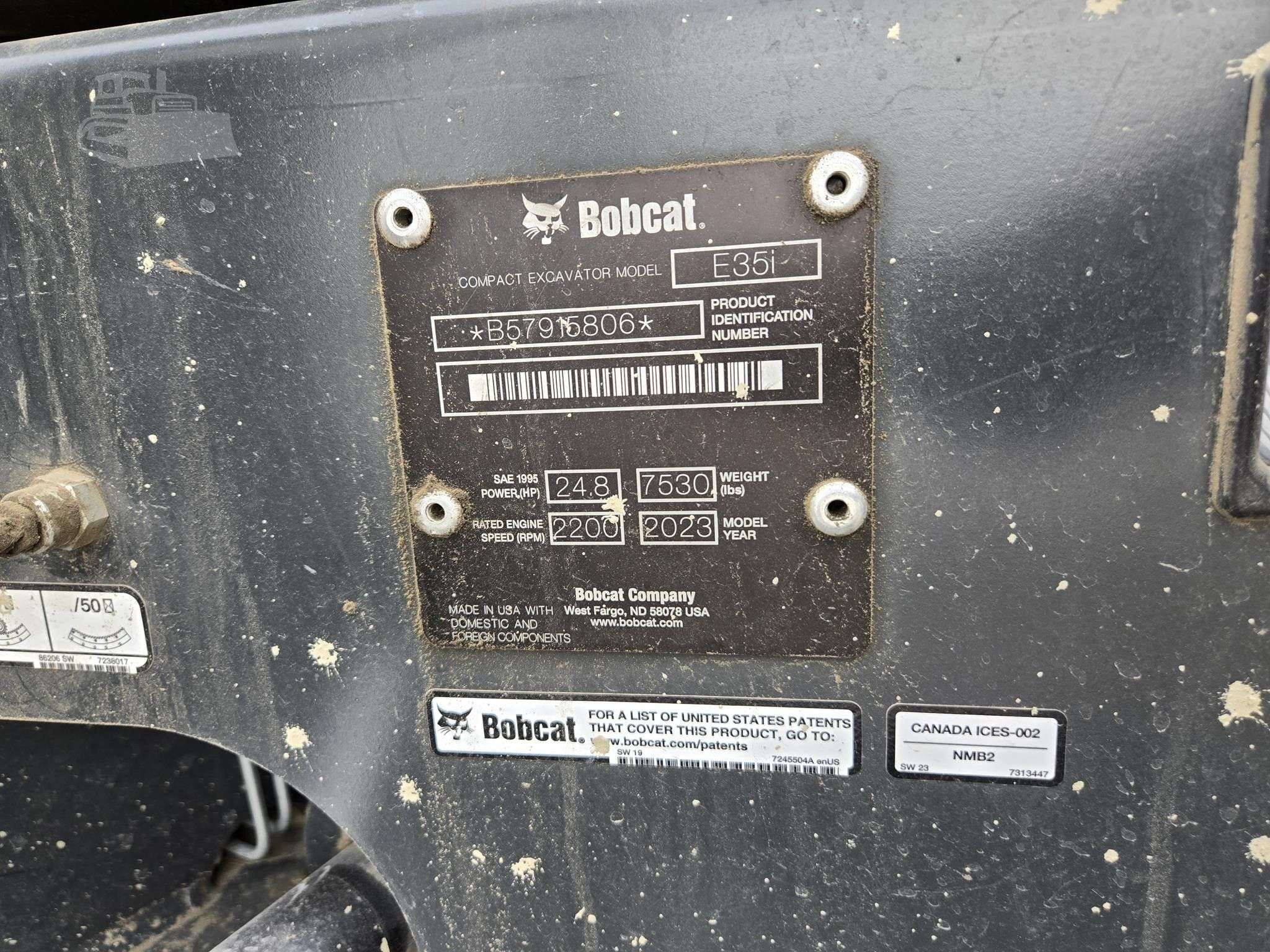 2023 BOBCAT E35 image 13