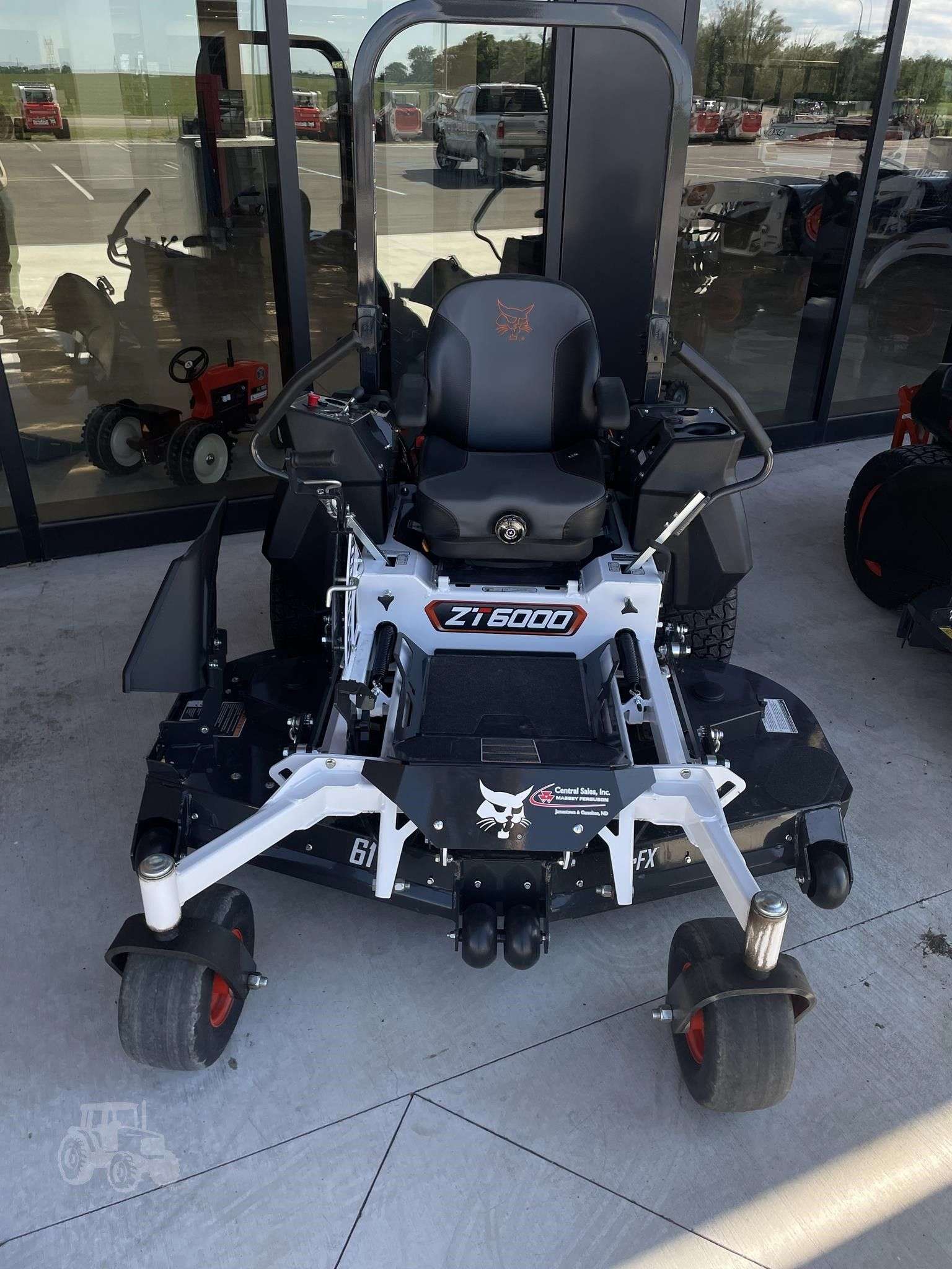 2025 BOBCAT ZT6000 image 6