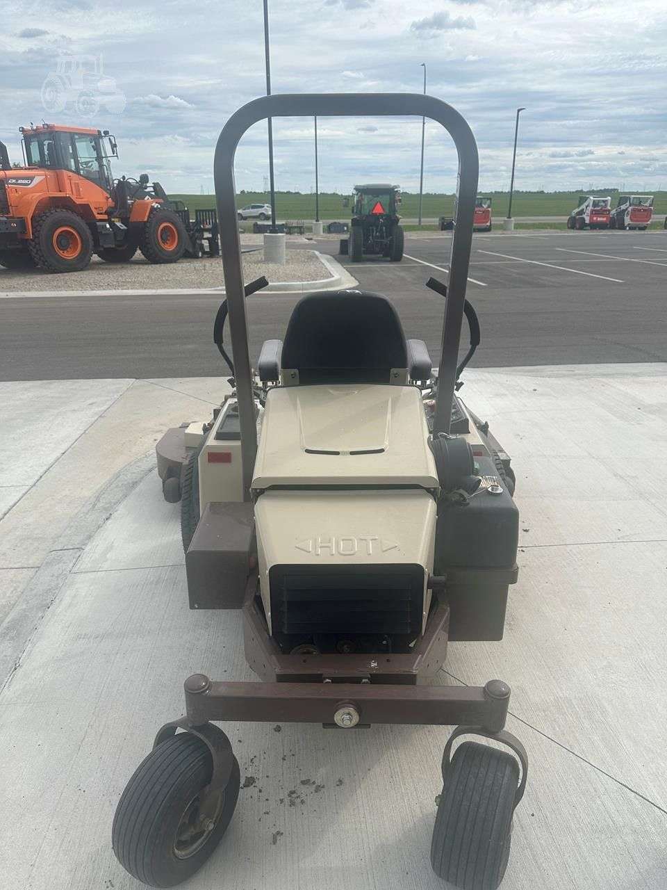 2024 GRASSHOPPER 725D image 4