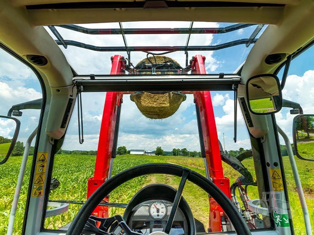 2026 MASSEY FERGUSON 5M.135 image 6