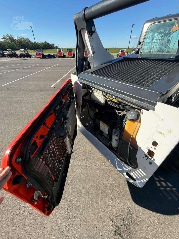 2022 BOBCAT S76 image 6