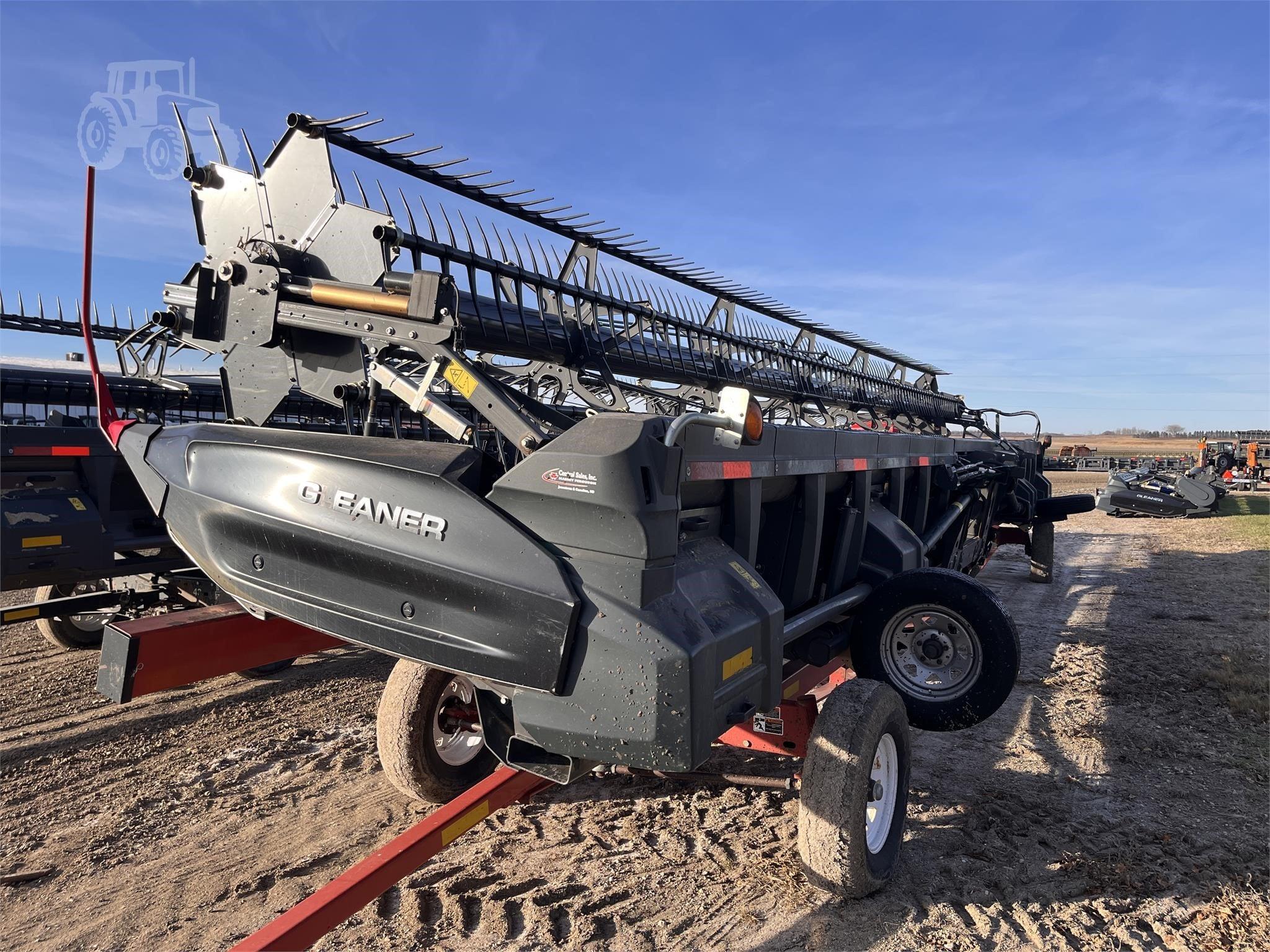 2020 GLEANER 9340
