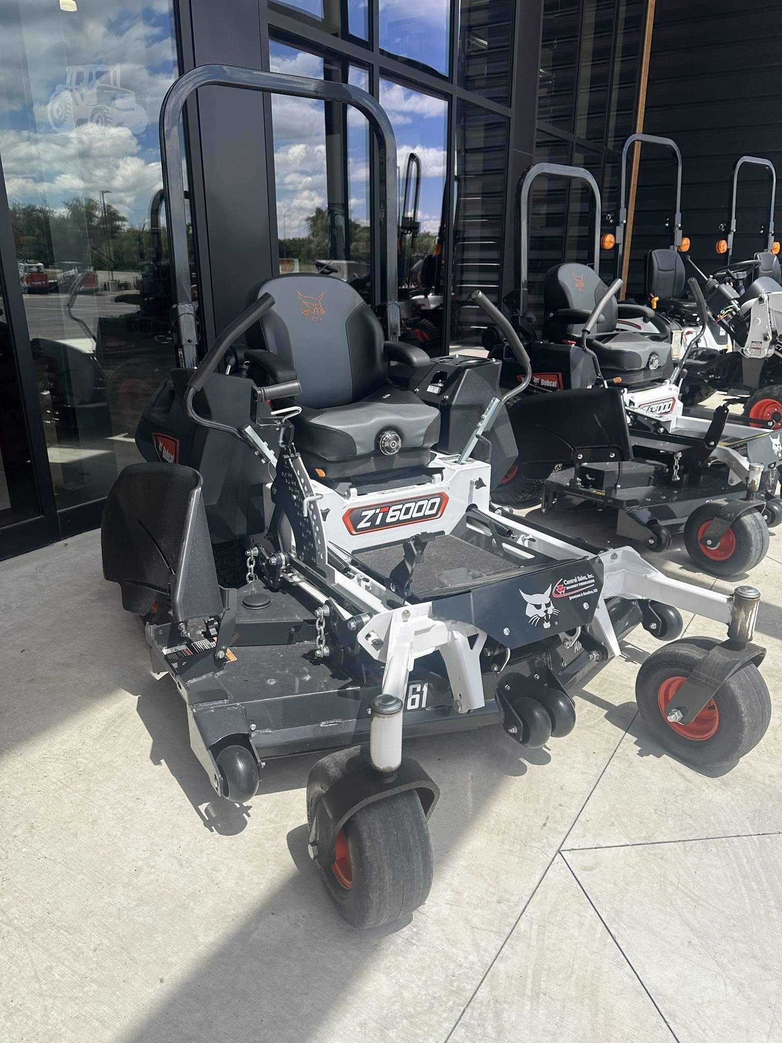 2025 BOBCAT ZT6000 image 5